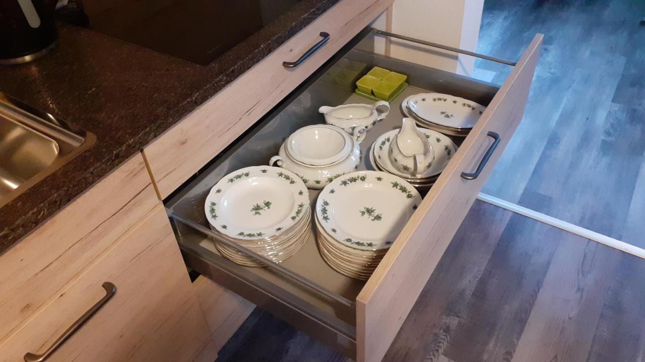 Familienurlaub In Ostfriesland Fuer Max 7 Pers In 2 Wohnungen, Auch Einzeln Wohnungen Utarp Экстерьер фото