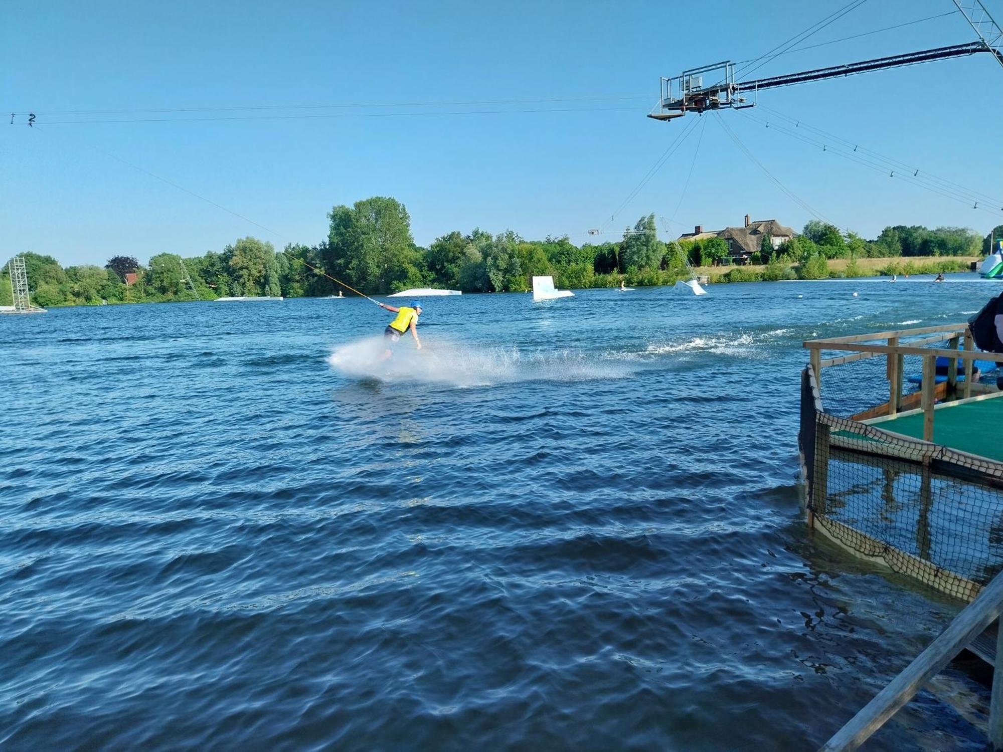 Familienurlaub In Ostfriesland Fuer Max 7 Pers In 2 Wohnungen, Auch Einzeln Wohnungen Utarp Экстерьер фото