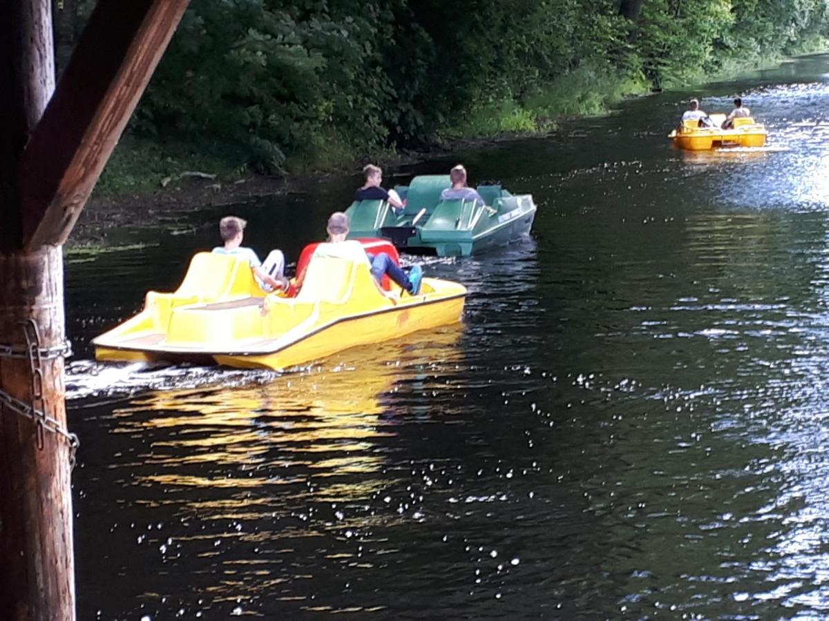 Familienurlaub In Ostfriesland Fuer Max 7 Pers In 2 Wohnungen, Auch Einzeln Wohnungen Utarp Экстерьер фото